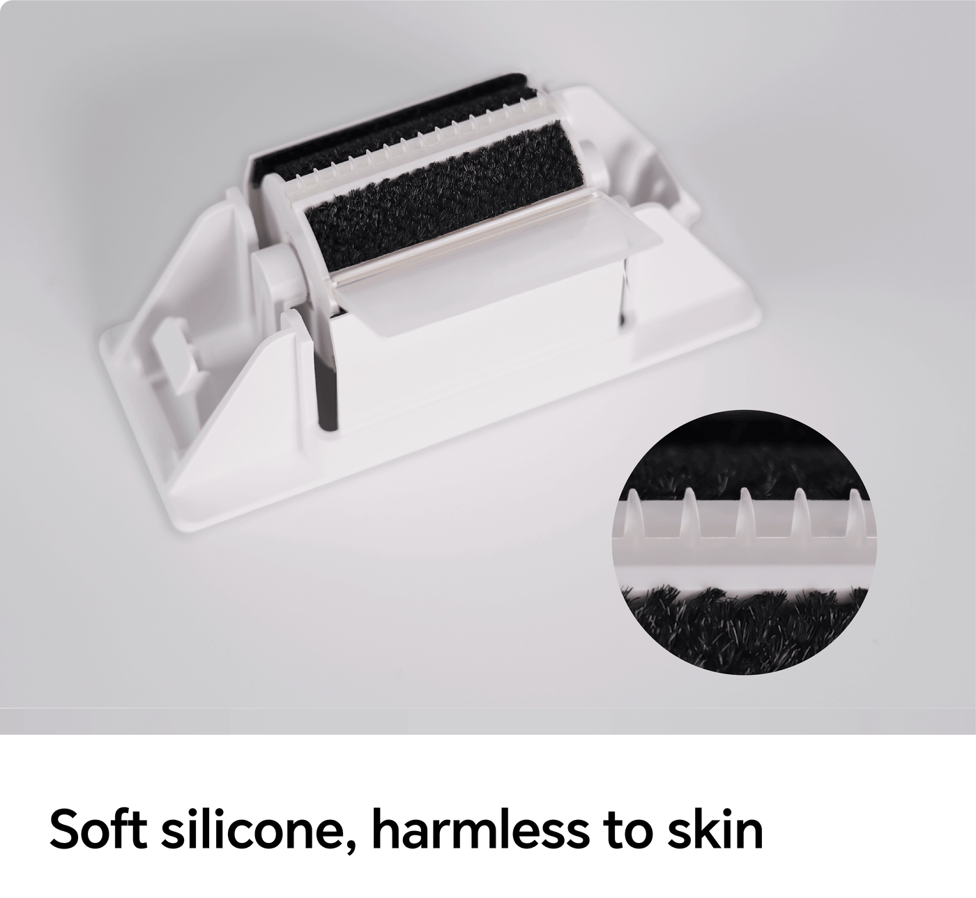 The PawSwing® cat grooming kit retail box with all replacement modules and maintenance tools shown
