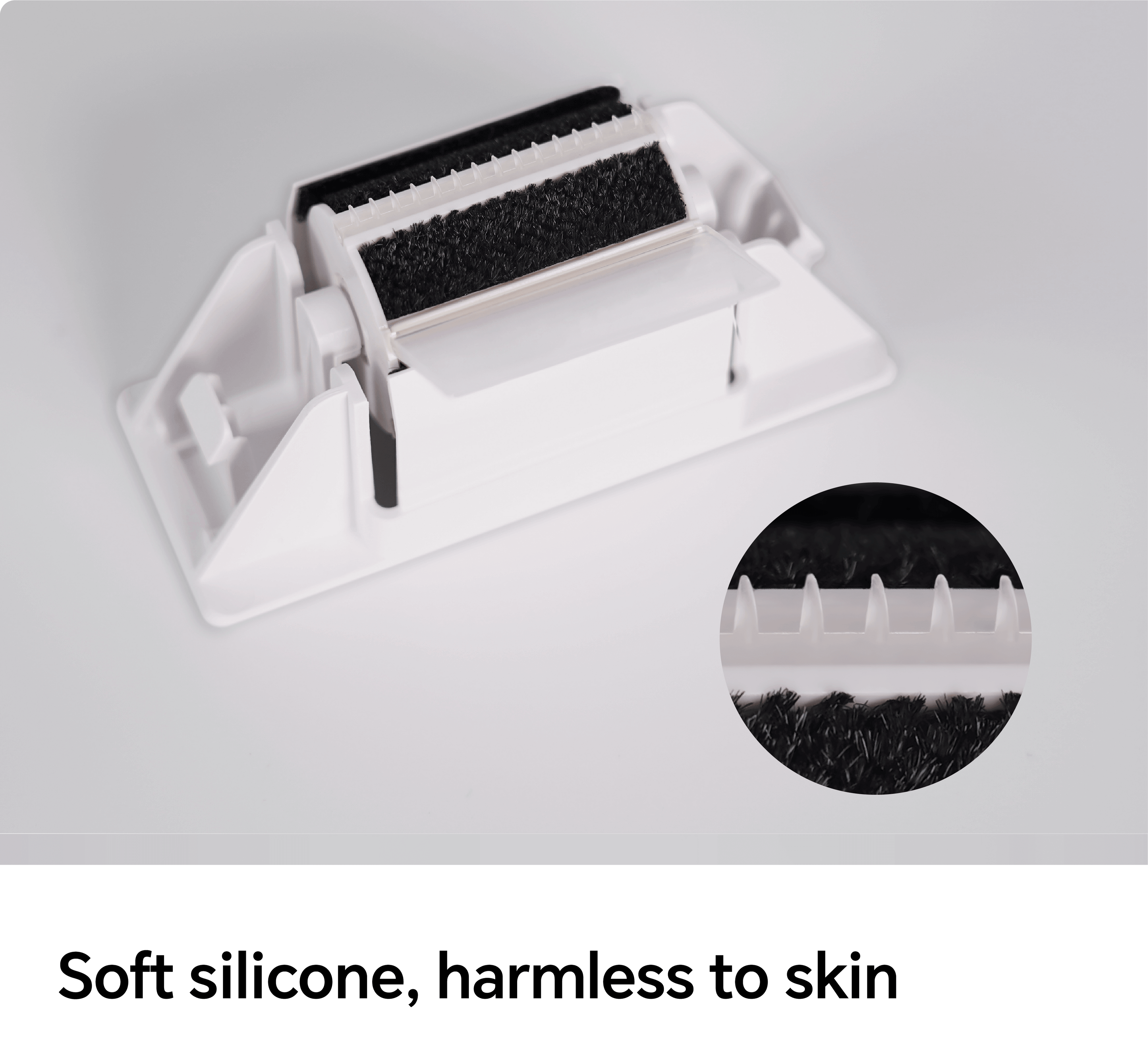 The PawSwing® cat grooming kit retail box with all replacement modules and maintenance tools shown